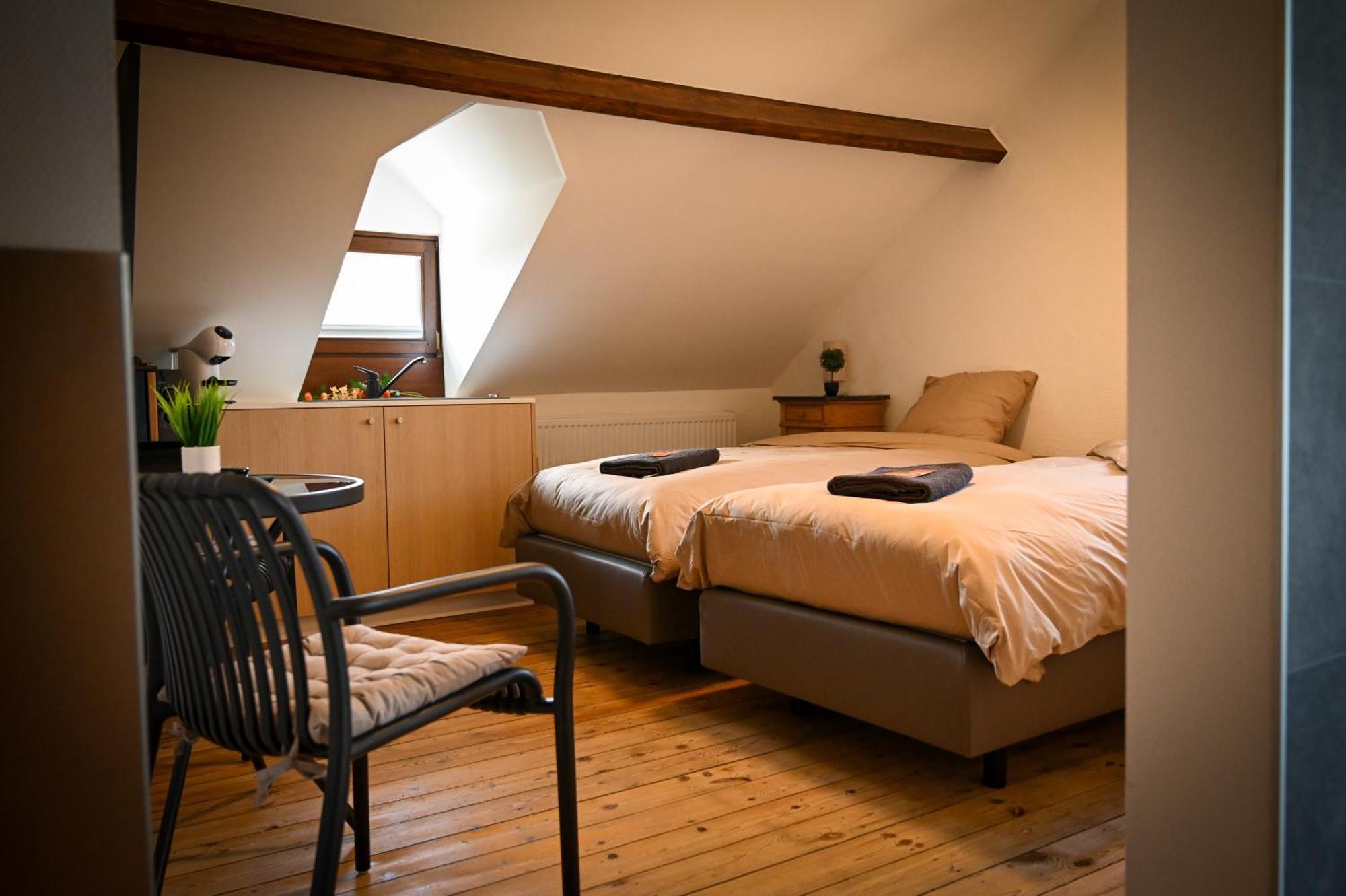 スタヴロOpen Source A L'Entree Du Circuit!アパートメント 部屋 写真