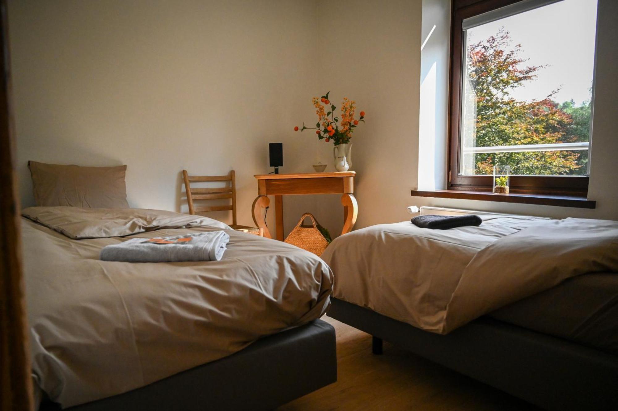 スタヴロOpen Source A L'Entree Du Circuit!アパートメント 部屋 写真