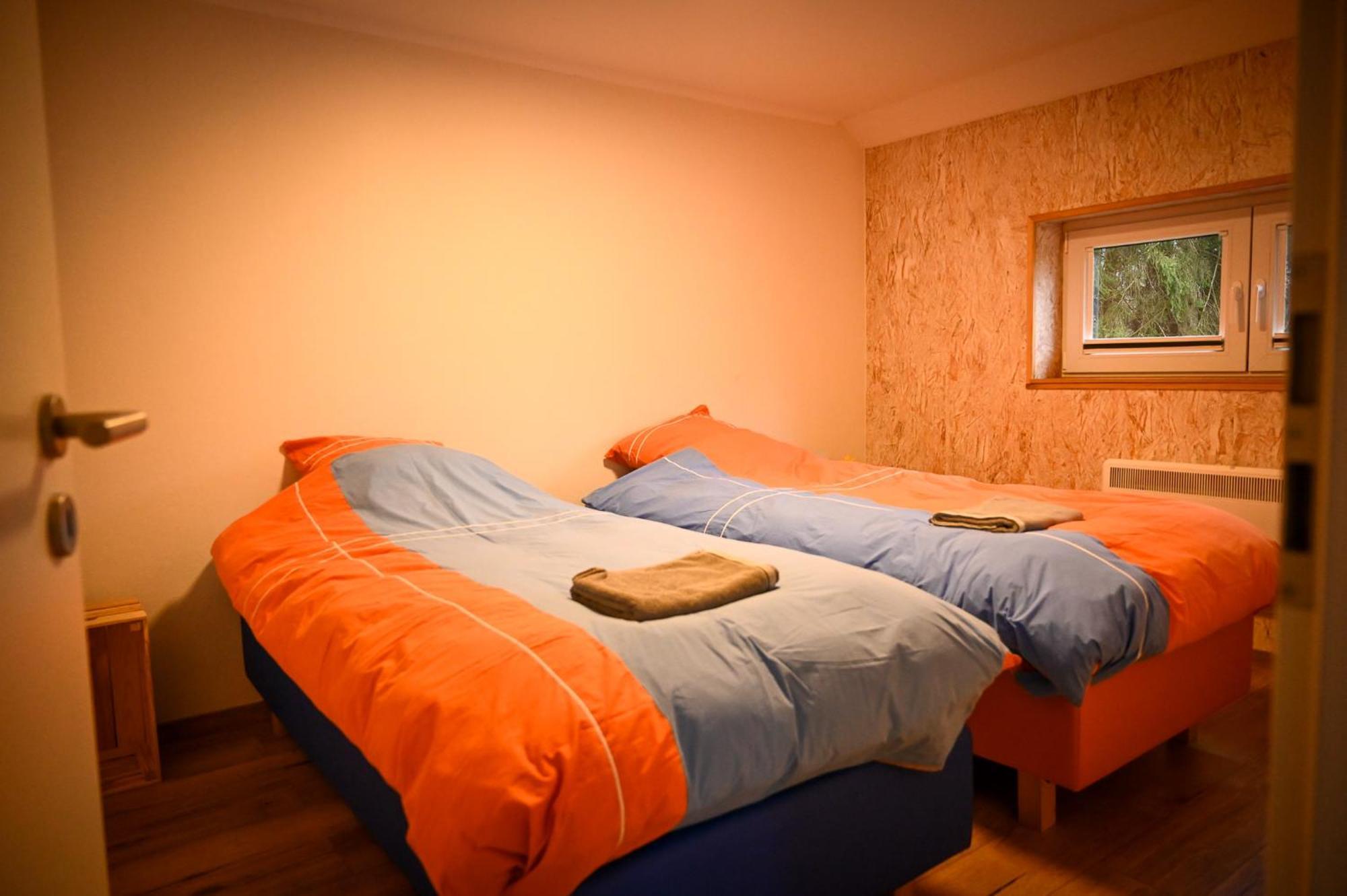スタヴロOpen Source A L'Entree Du Circuit!アパートメント 部屋 写真